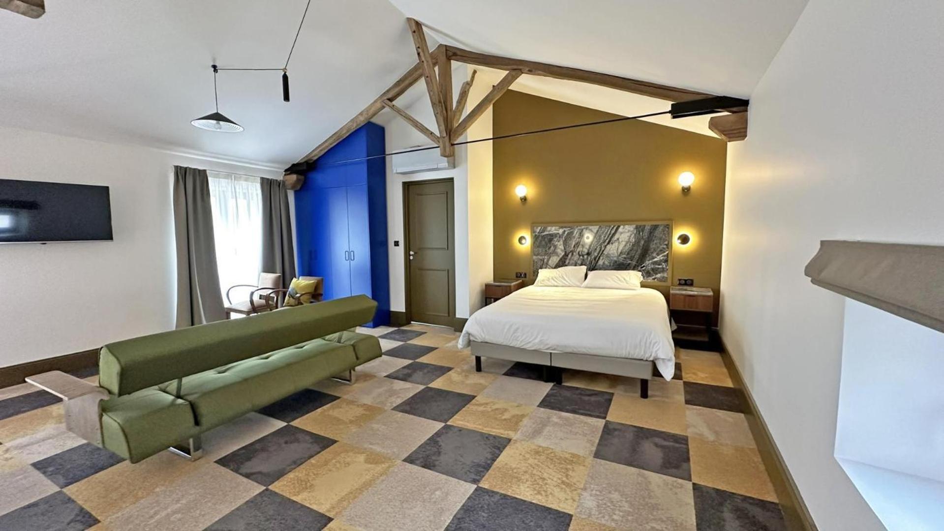 Le Manoir Des Perrieres Bed & Breakfast Rochechouart Exterior photo