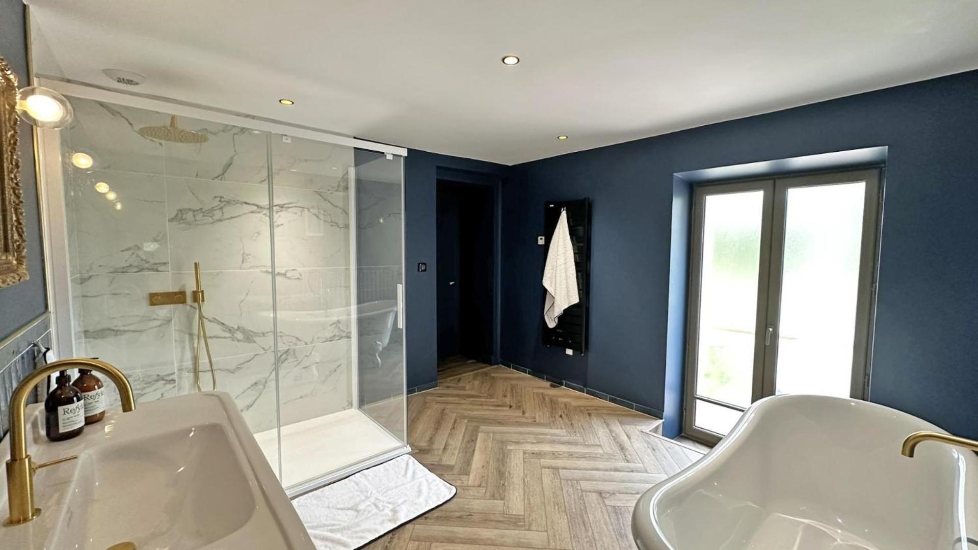 Le Manoir Des Perrieres Bed & Breakfast Rochechouart Exterior photo